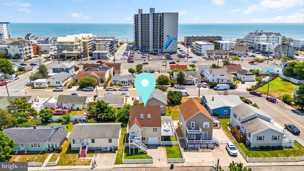  Real Estate for Sale - 8802 W Biscayne Dr in Ocean City Photo 54