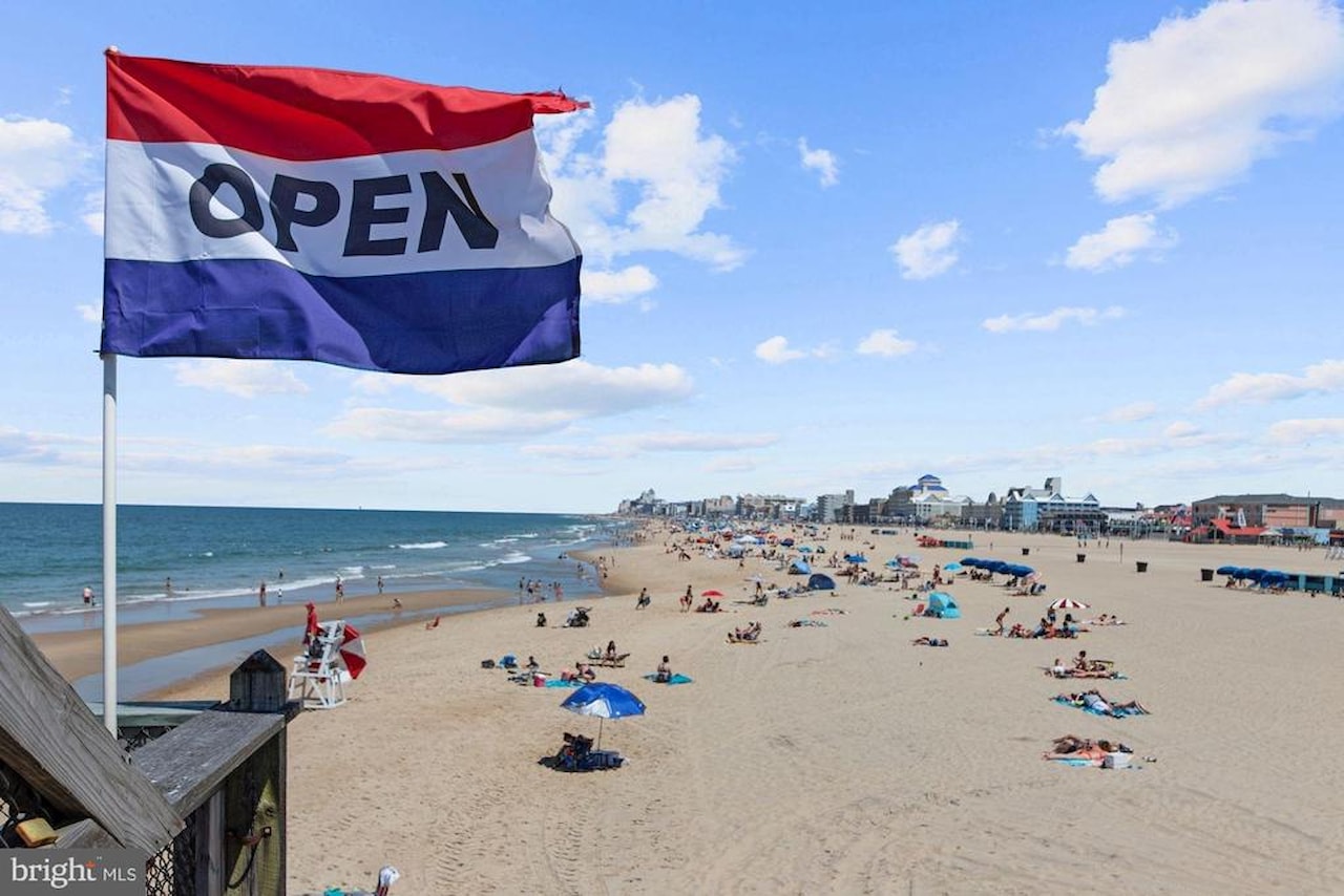 Club Ocean Villas II Real Estate for Sale - 105 120th St #84 in Ocean City Photo 35