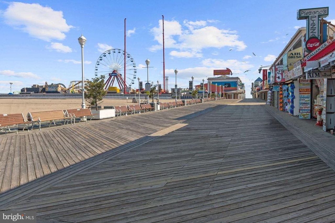 Club Ocean Villas II Real Estate for Sale - 105 120th St #84 in Ocean City Photo 37